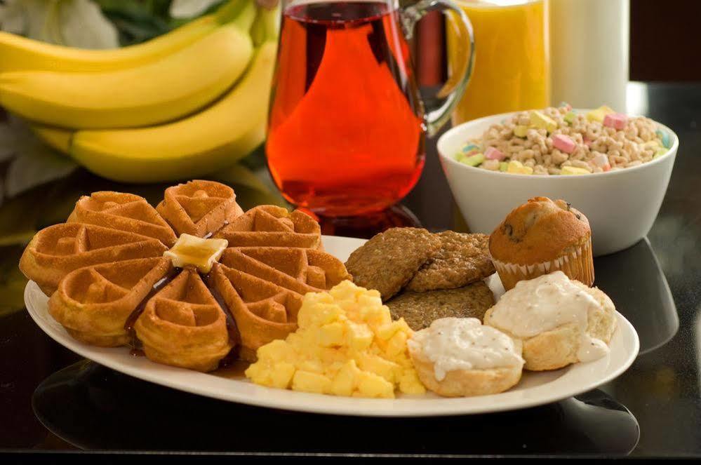 Drury Inn & Suites Columbia Stadium Boulevard 외부 사진